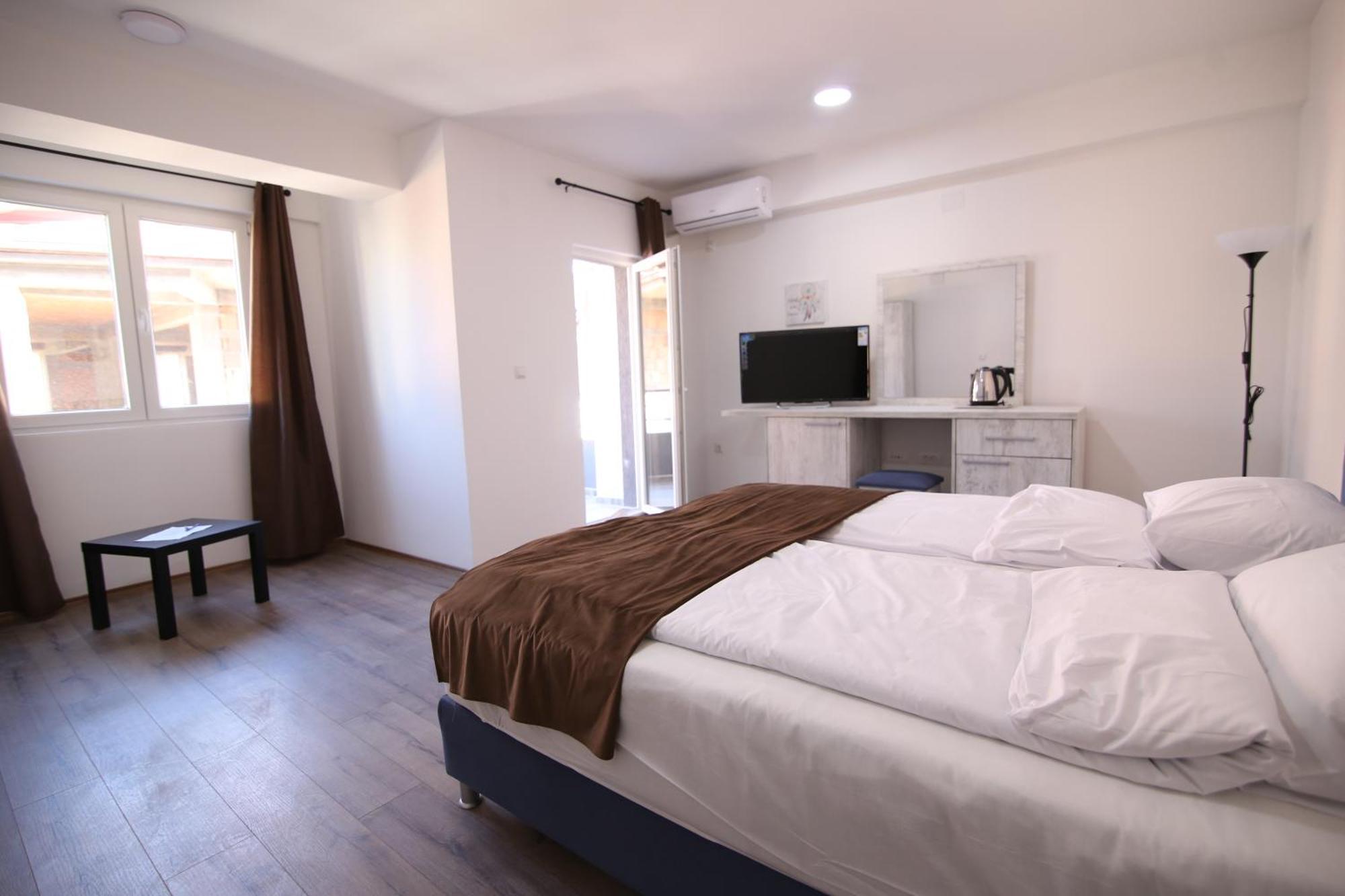 Nastov Apartments Veles Esterno foto